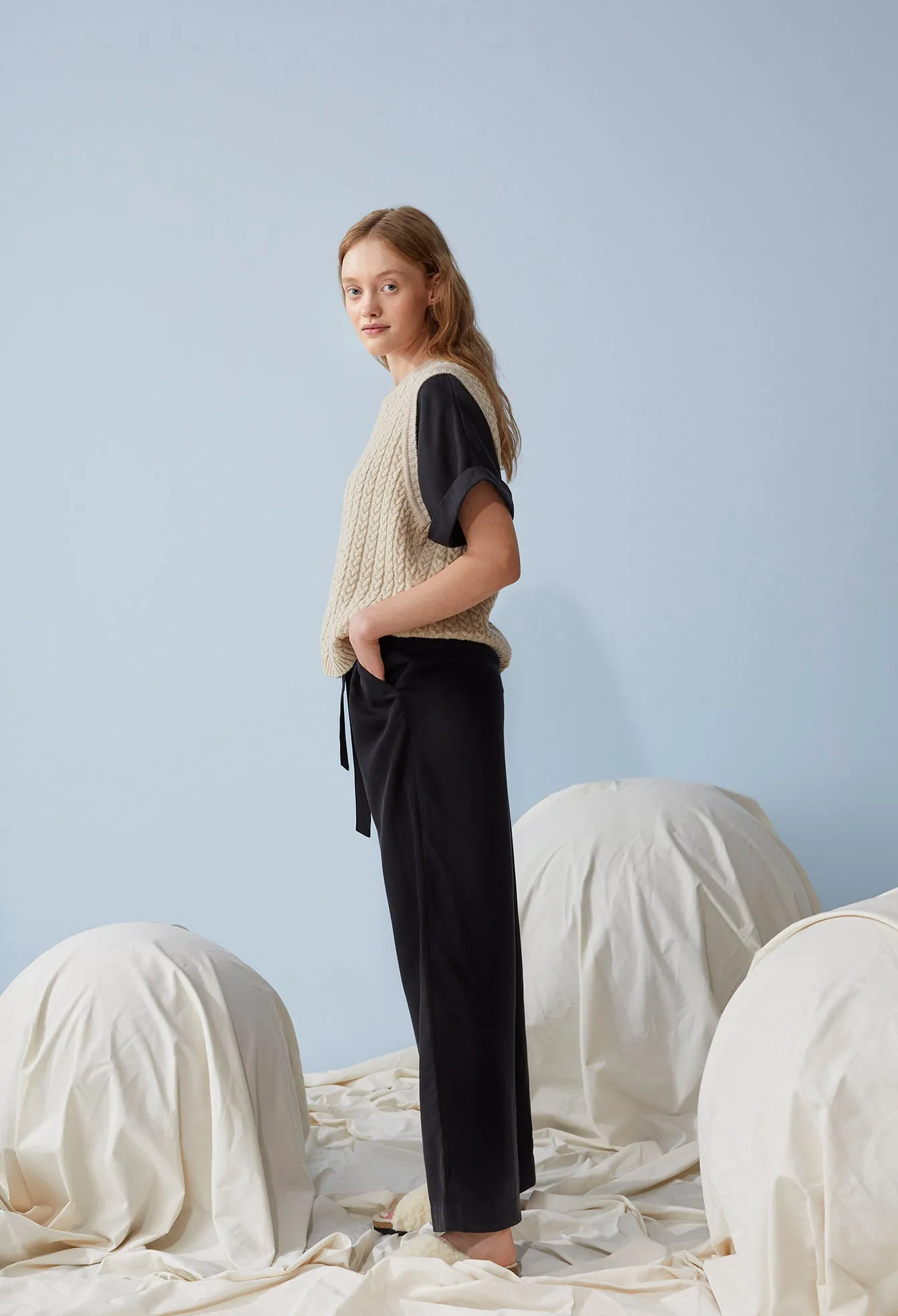 Cable Knit Vest Light Sand