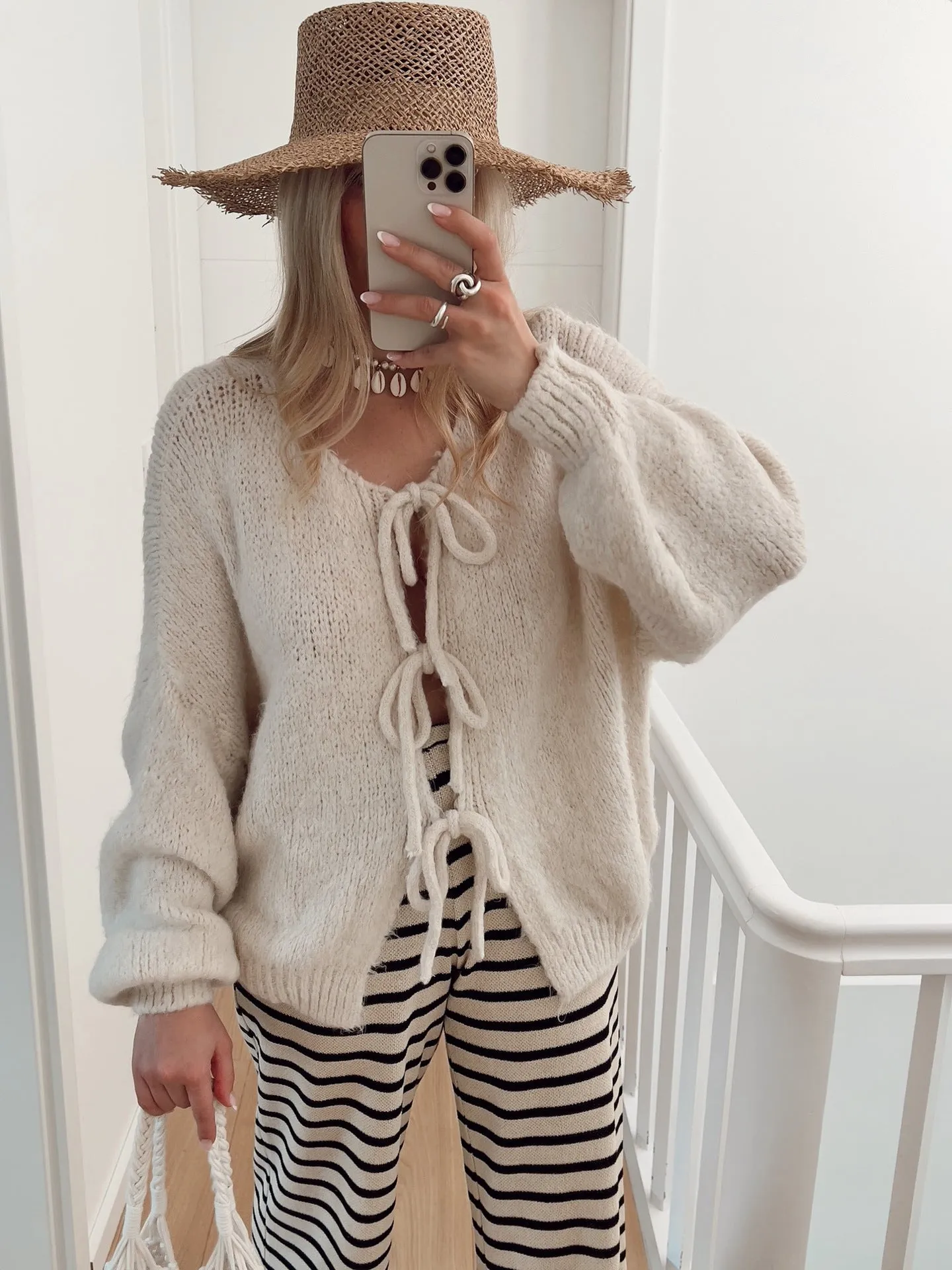Clémence | Solid Color Crew Neck Lace-Up Cardigan
