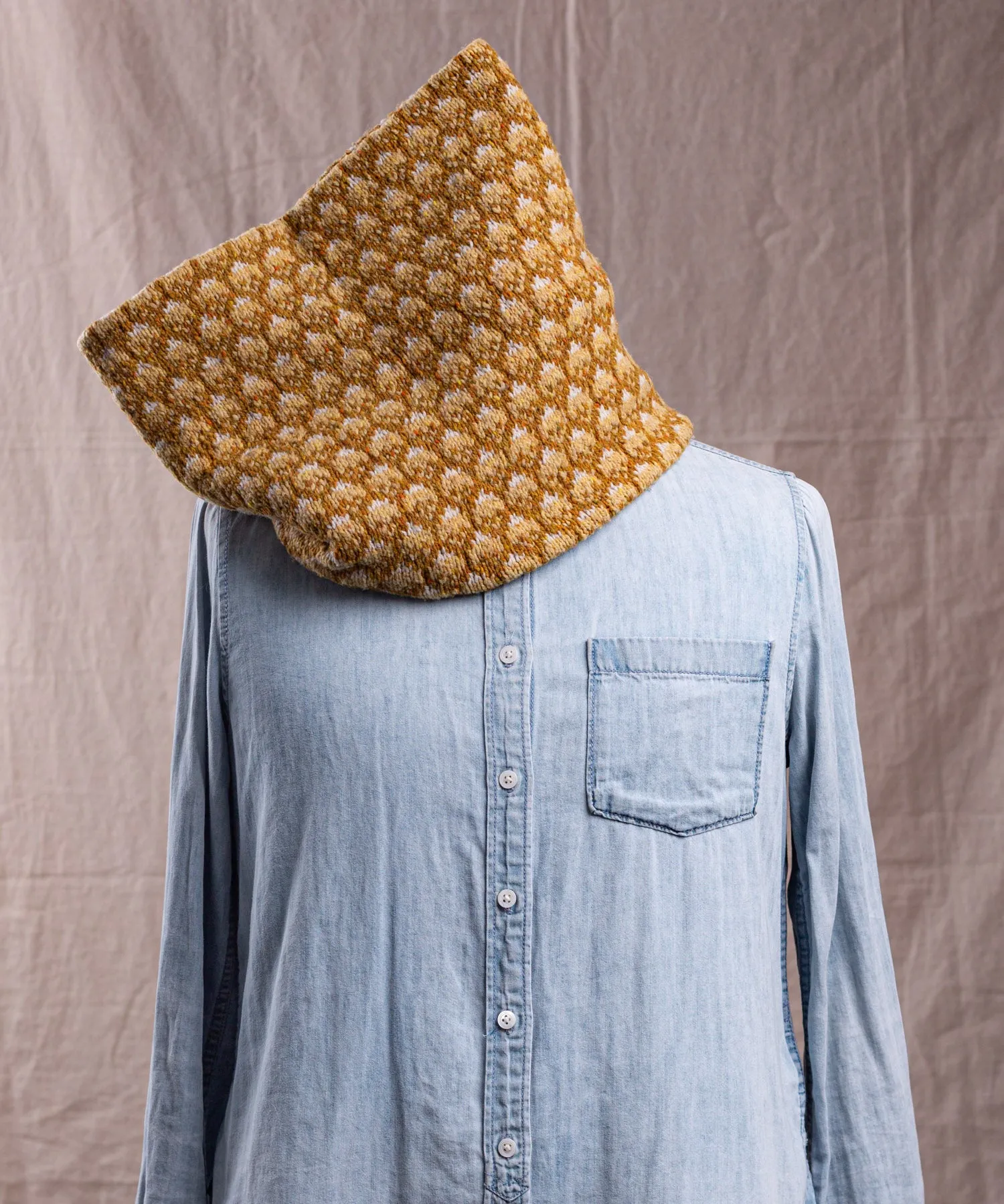 Tessera Cowl | Design Sample